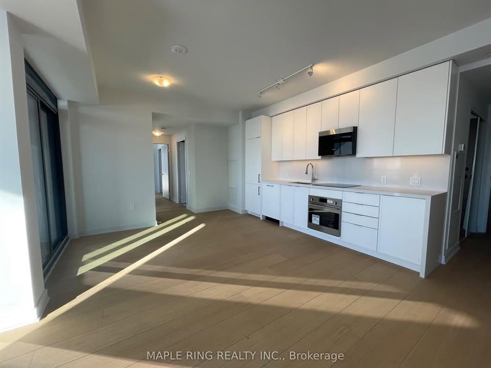 2 Beds 2 Baths Apartment - photo 2