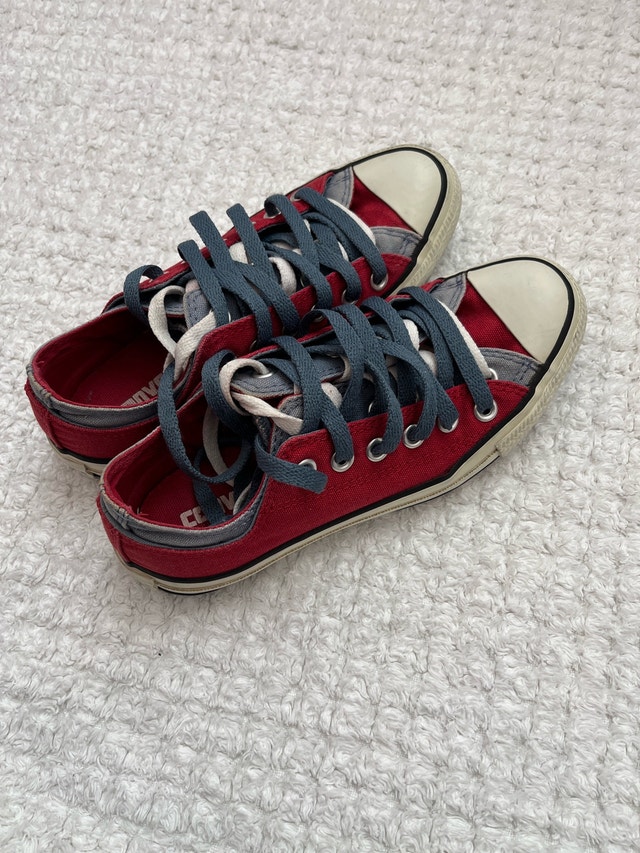 Women's Size 6.5 Converse All-Star Red Low-Tops