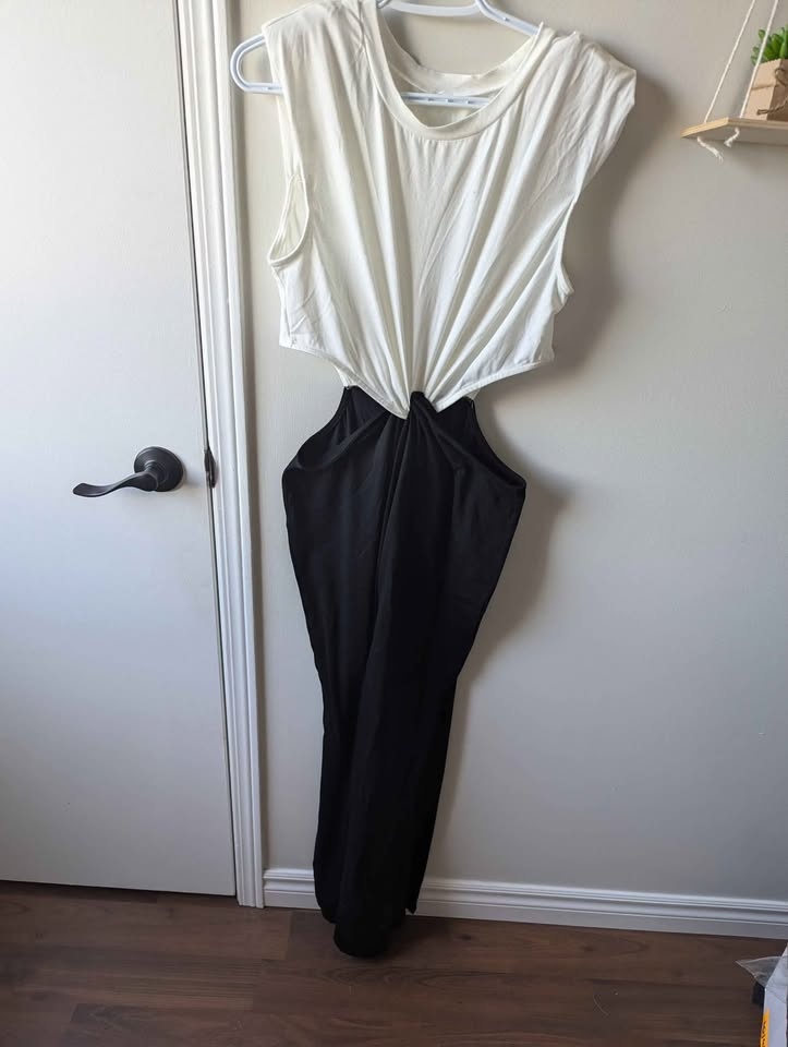 New beautiful waist cutout maxi dress with slits - photo 5