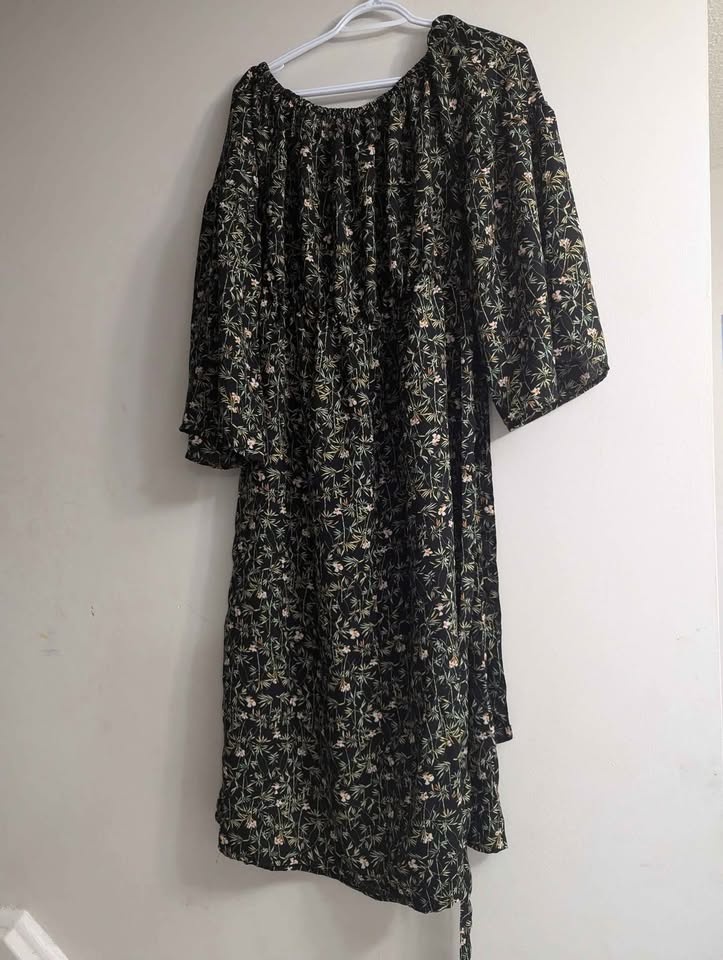 Beautiful floral off shoulder dress with belt for women - photo 2