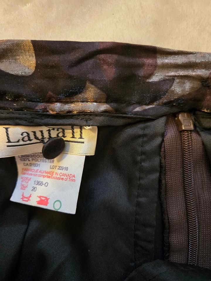 Laura II Shimmery Brown Floral Skirt, Size 20 - photo 3