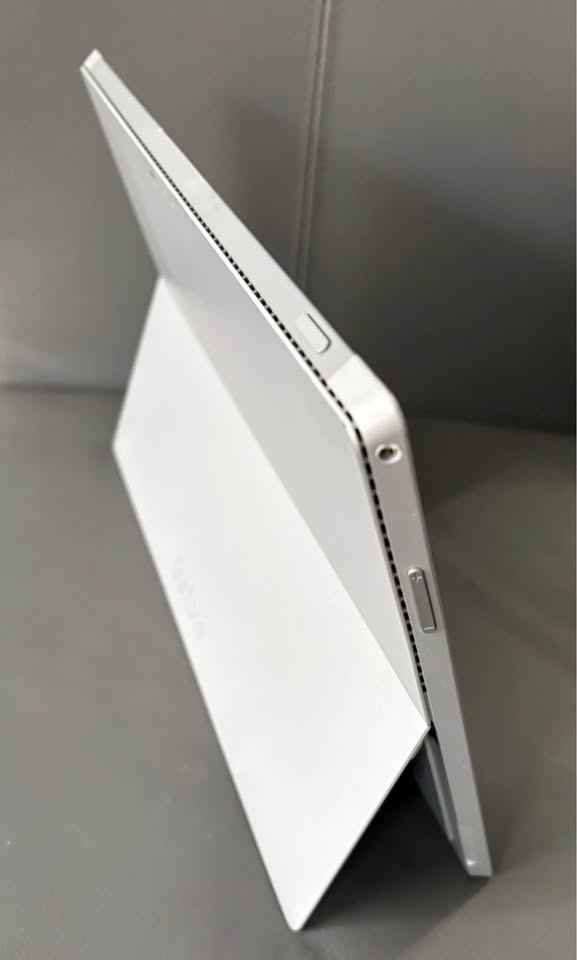 Surface Pro 3 w/ keyboard - photo 3