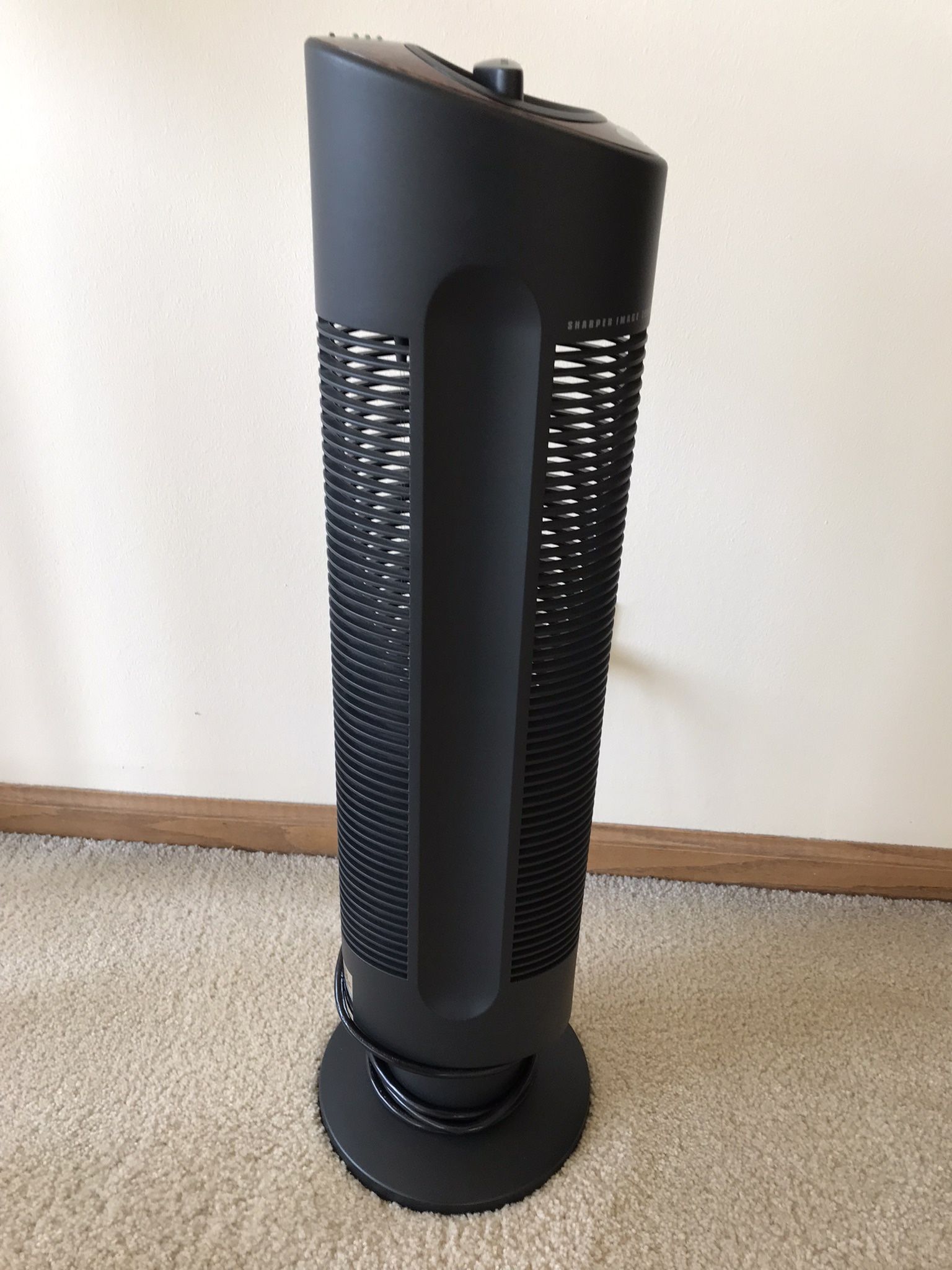 SHARPER IMAGE IONIC BREEZE QUADRA SILENT AIR PURIFIER - photo 3