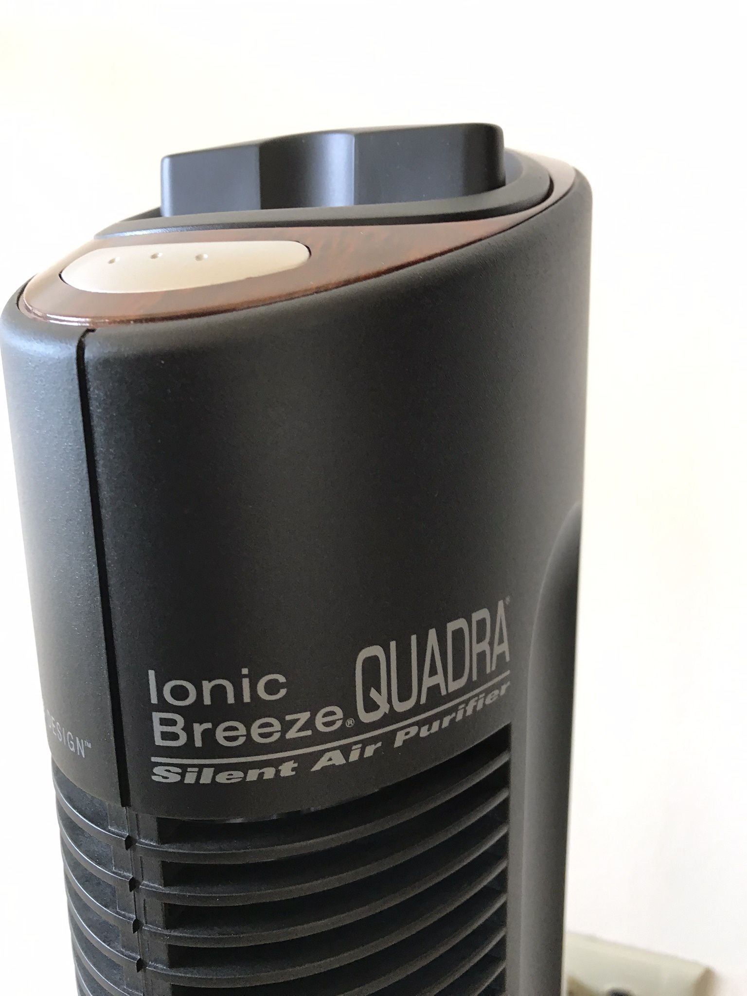 SHARPER IMAGE IONIC BREEZE QUADRA SILENT AIR PURIFIER - photo 4