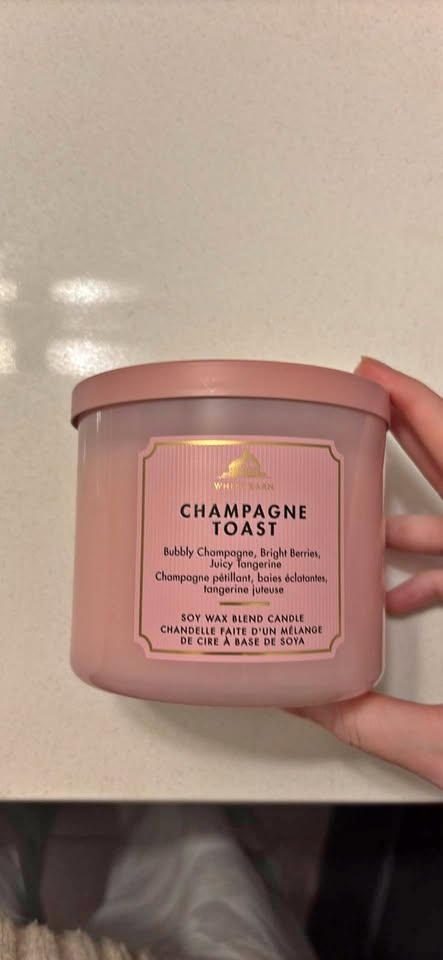 Bath & Body Works Champagne Toast Candle - 3 wick