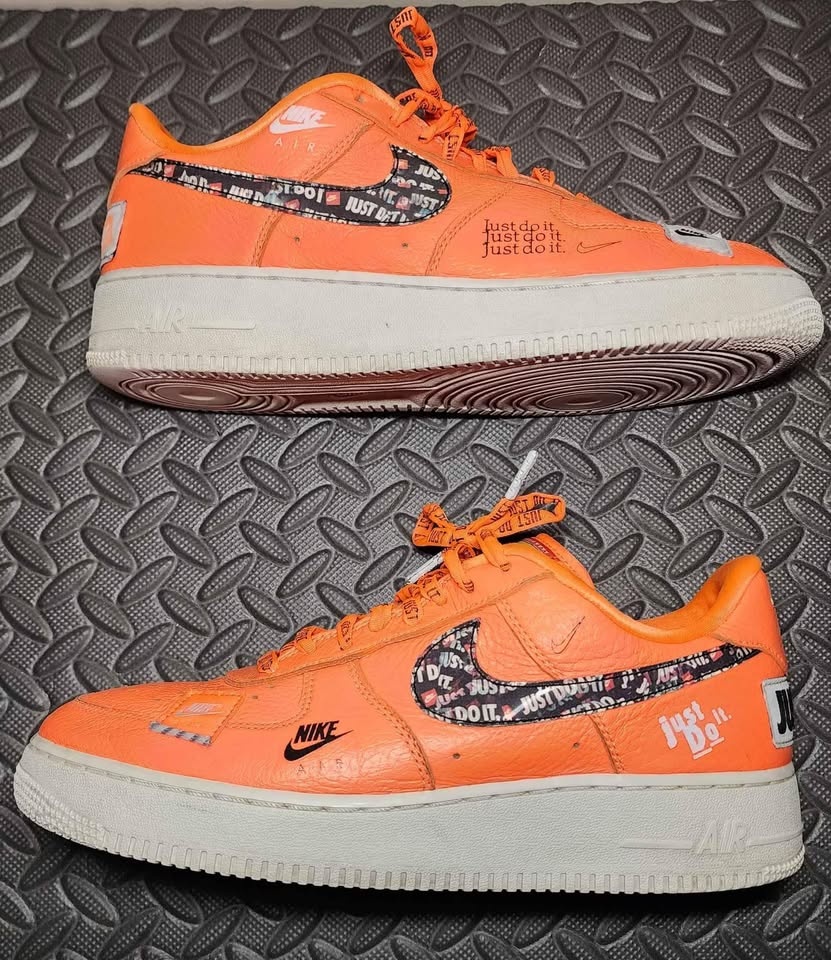 Nike Air Force 1 Low 'Just Do It' - Size 9 - photo 4