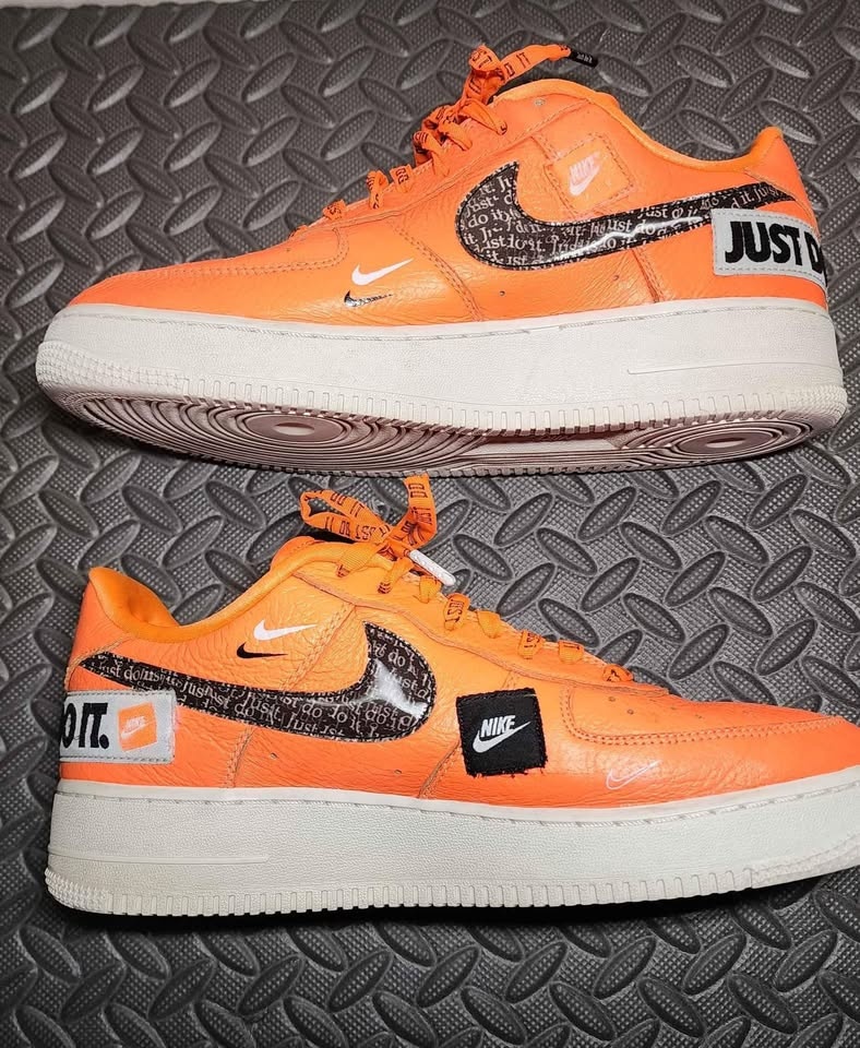 Nike Air Force 1 Low 'Just Do It' - Size 9 - photo 5
