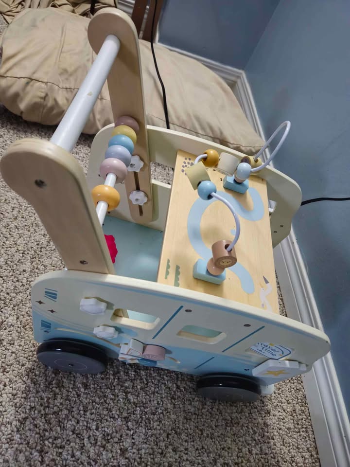 Baby toddler wooden push toy - photo 2