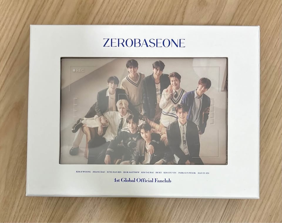 Zerobaseone First Global Official Fanclub kit - photo 3