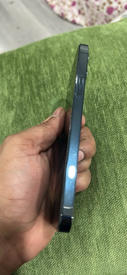 iPhone 12 Pro 128GB - photo 3
