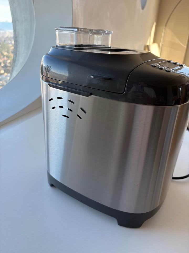 Oster Bread Maker - photo 3