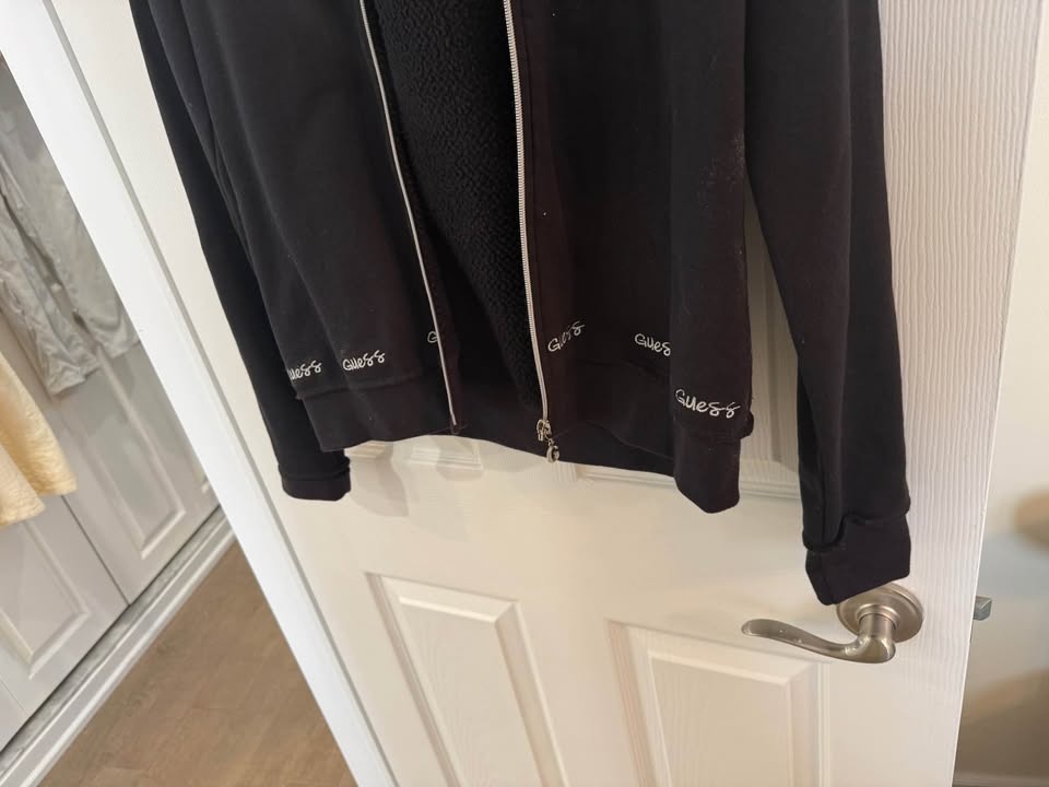 Guess Jeans Black Sherpa Lined Hoodie XL - photo 3