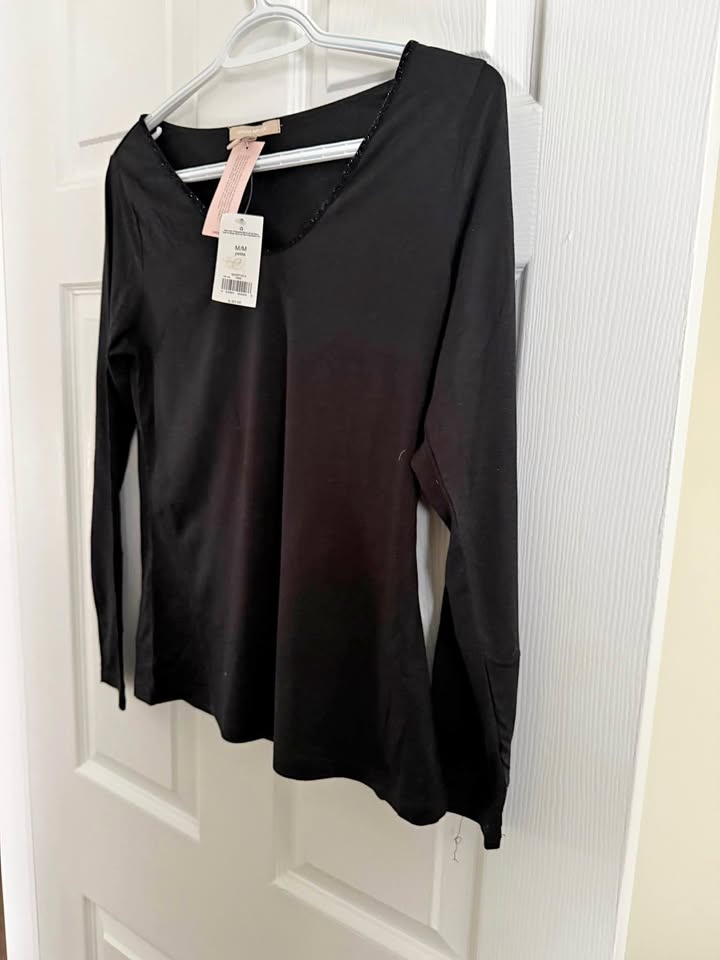 Banana Republic Black Long Sleeve Beaded V-Neck Top M/M Petite