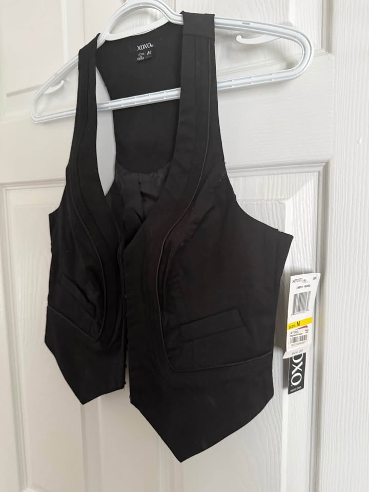 XOXO Black Vest Size M - photo 2