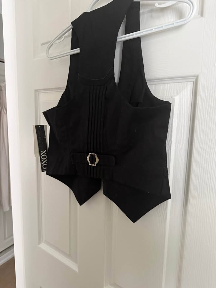 XOXO Black Vest Size M - photo 3