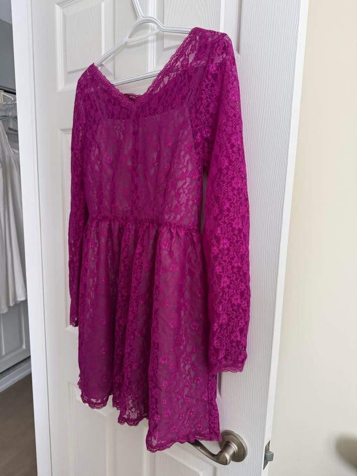 Victoria's Secret Pink Lace Dress Size 8 - photo 2
