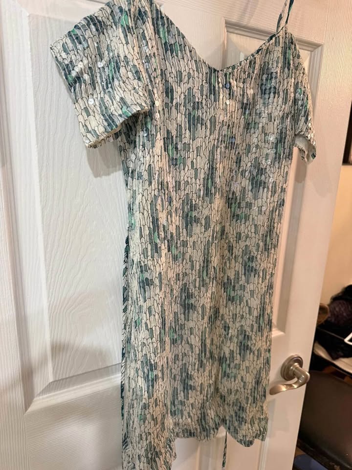 French Connection Green White Sequin Dress Size 4