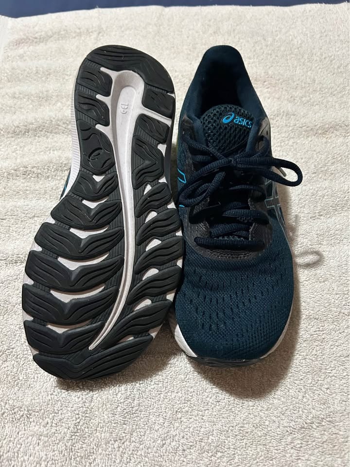 ASICS Gel-Excite 8, Men's Size 7 - photo 2
