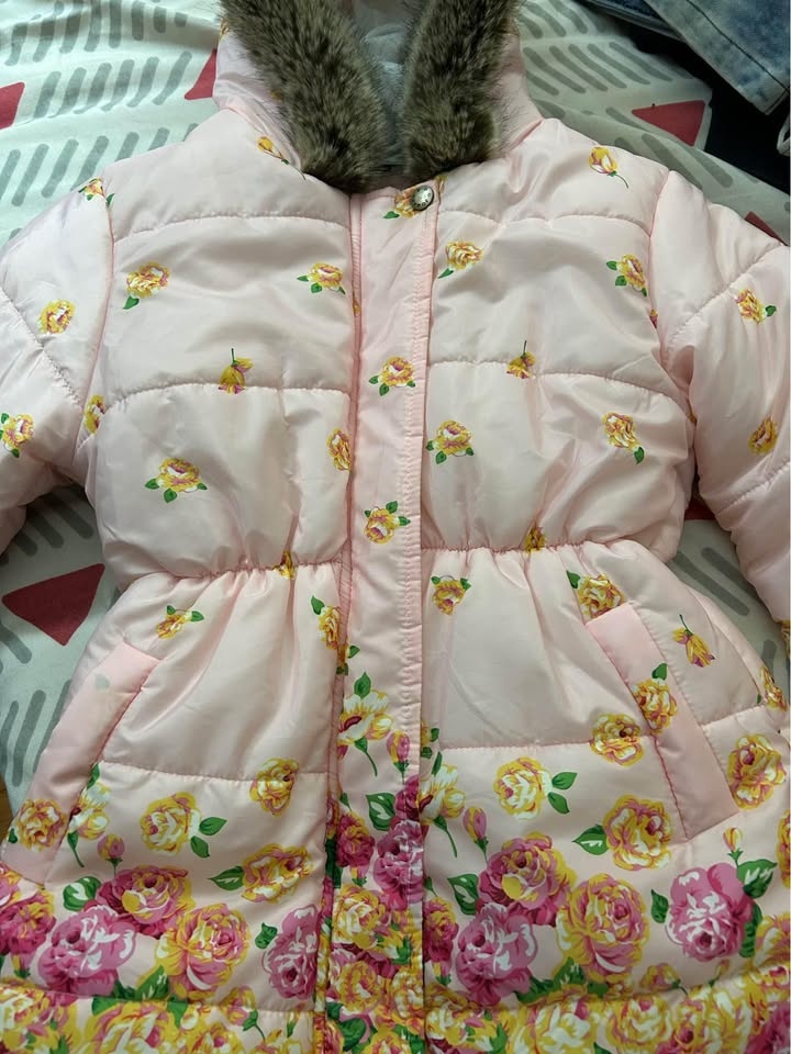 Girls spring jacket, size 6-7 years - photo 2