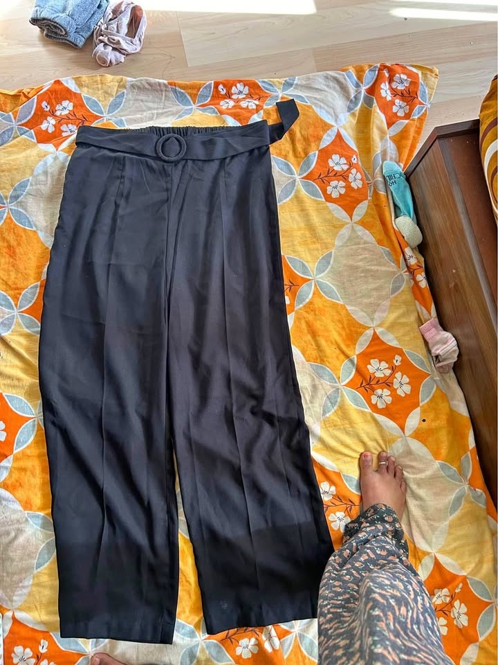 Woman trouser