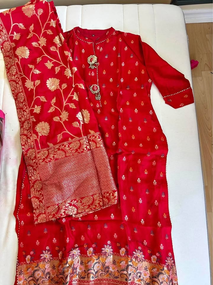 Gently used Salwar suit