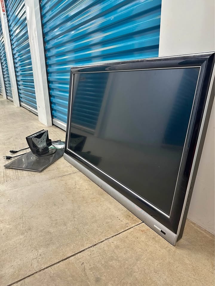 Vizio 42-inch TV