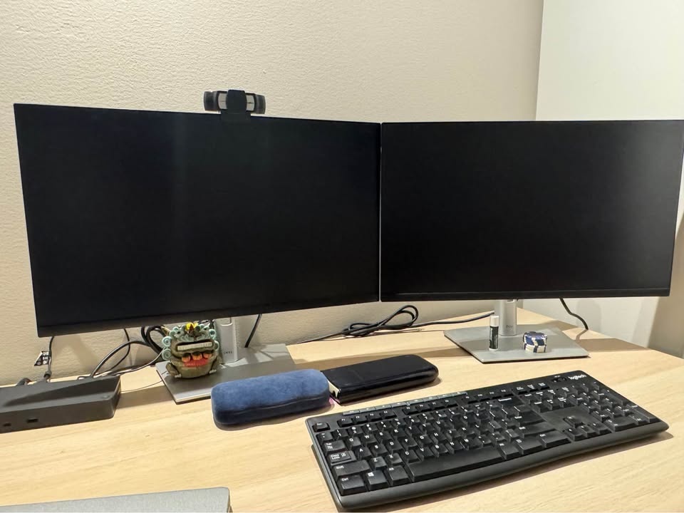 Two Dell 24'' Monitors P2422H - photo 3
