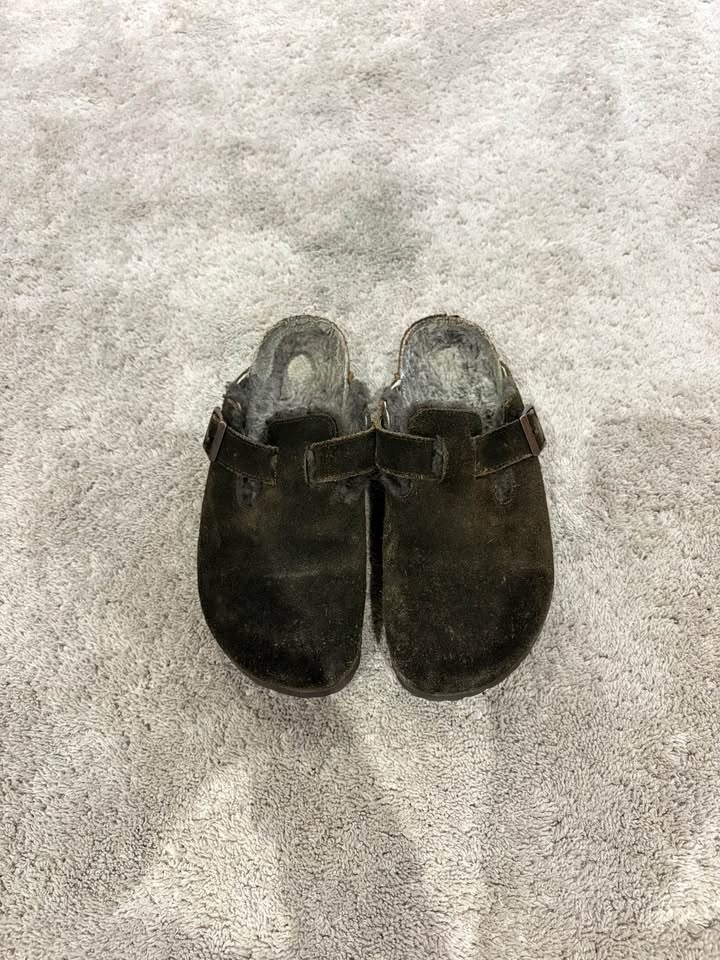 Birkenstock Boston Shearling Clogs Size 42