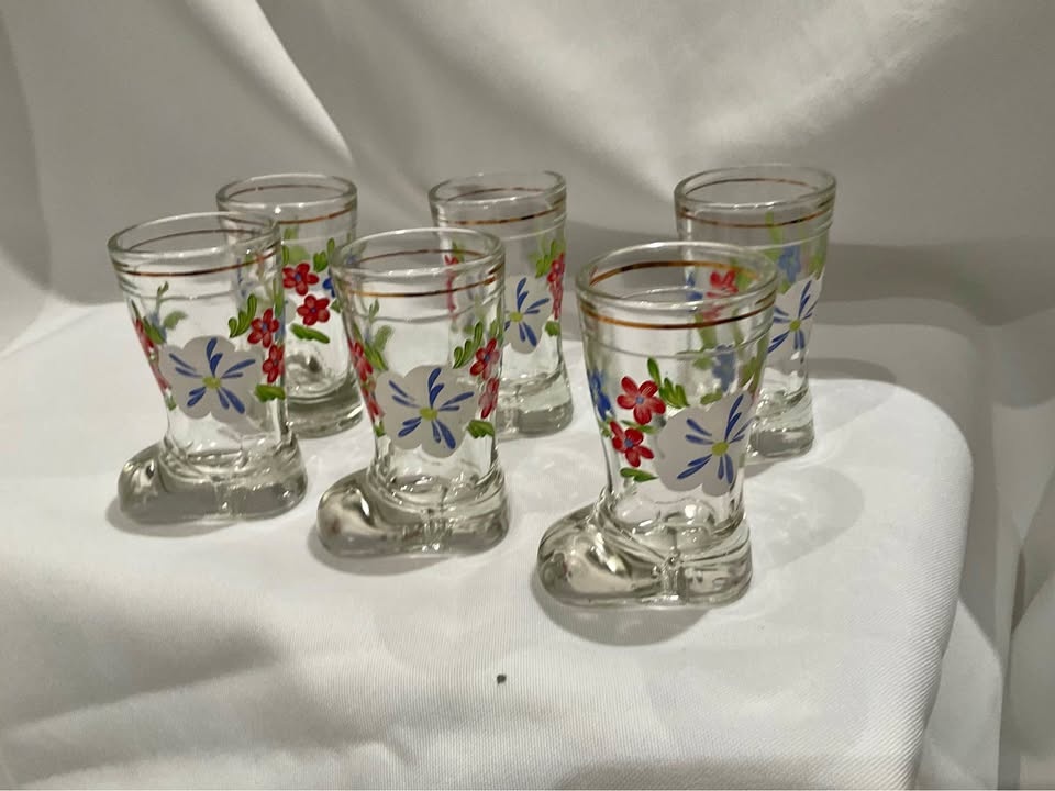 Vintage Italian Liqueur Glasses - Set of 6 Floral Motif