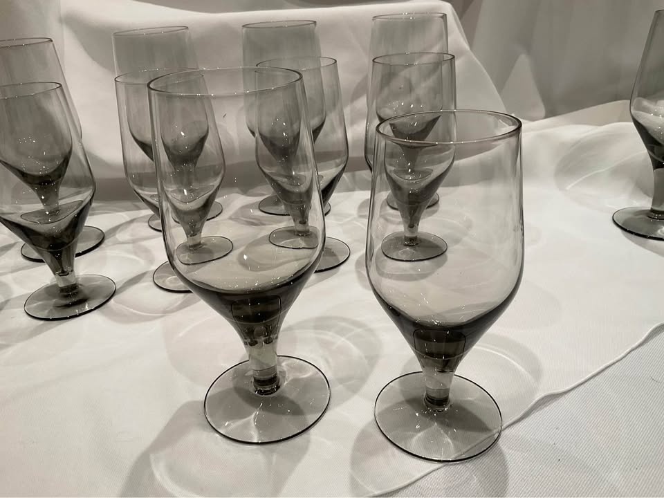 Vintage MCM Smokey Glass Footed Glasses 1960s-1970s - photo 2