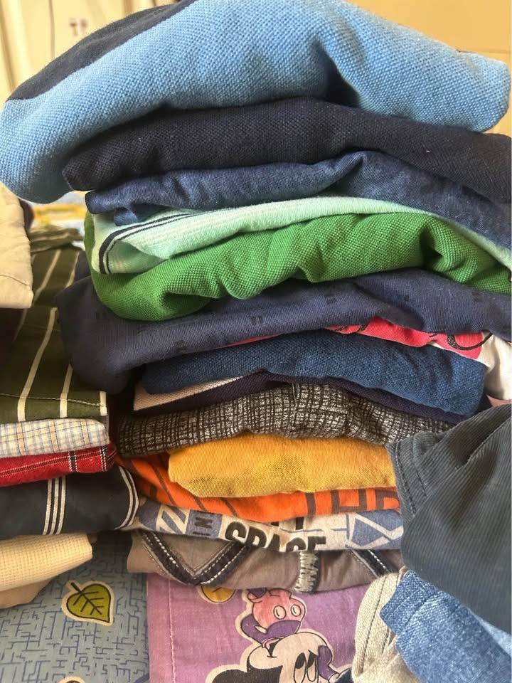 Men's Shirts & T-Shirts huge  Lot - Medium Size - Clearance - photo 3