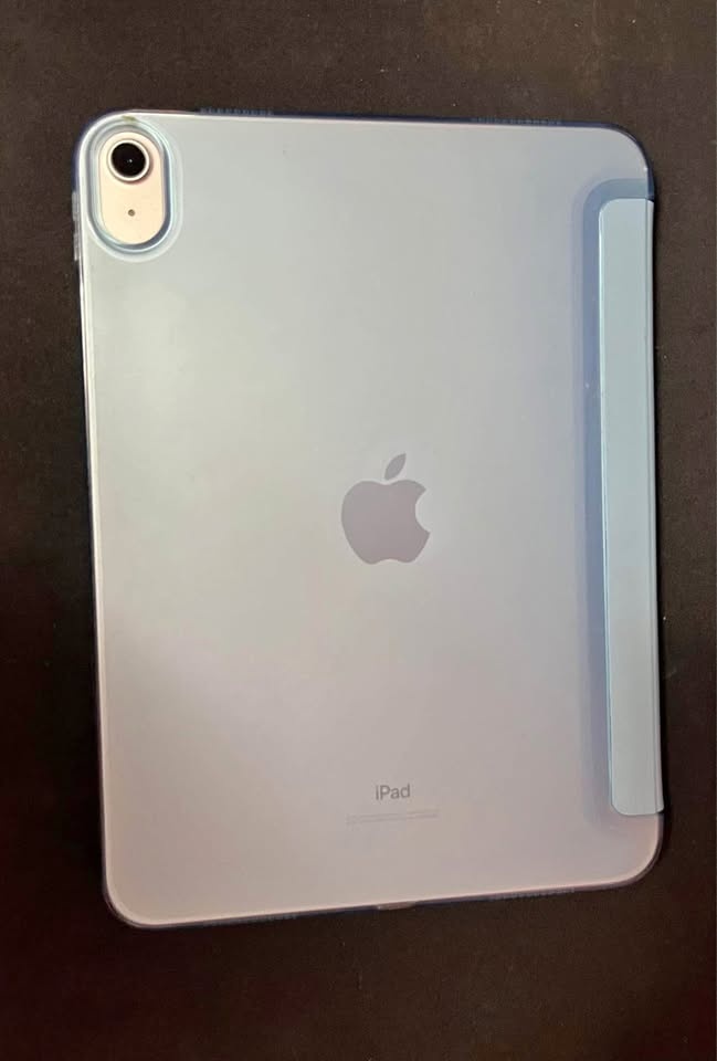 iPad 10th Gen Case - Sky Blue