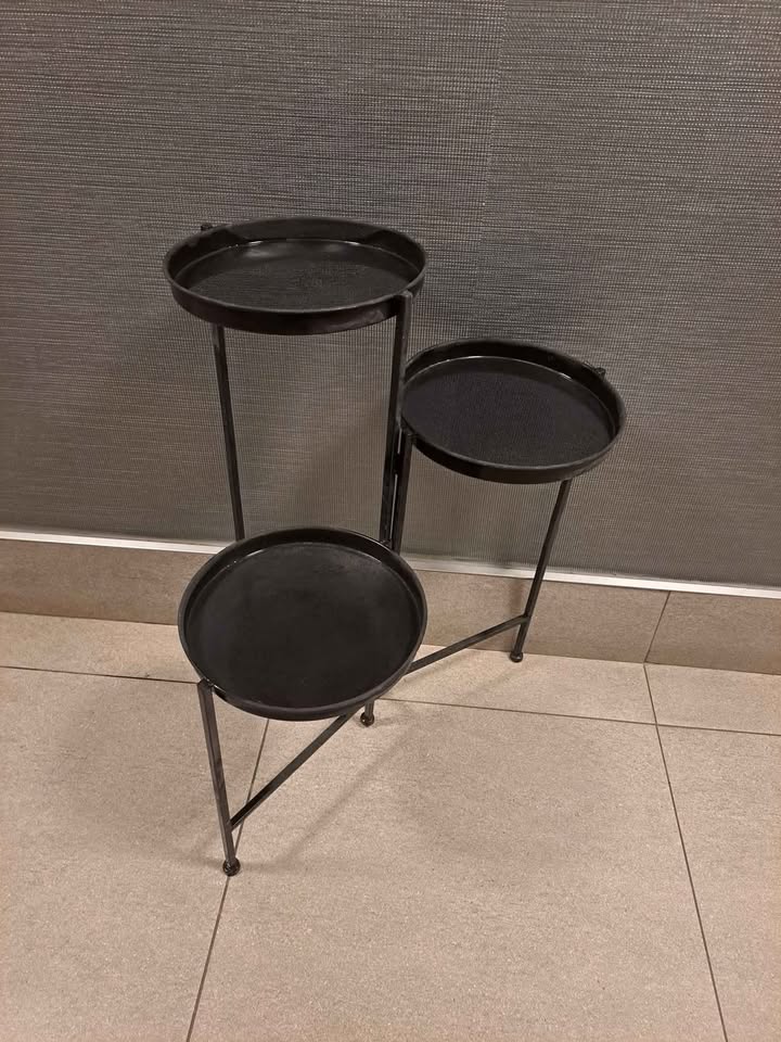 Metal Plant Stand - 3 Tier Collapsible - photo 2