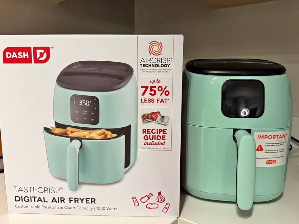 Dash Digital Air Fryer