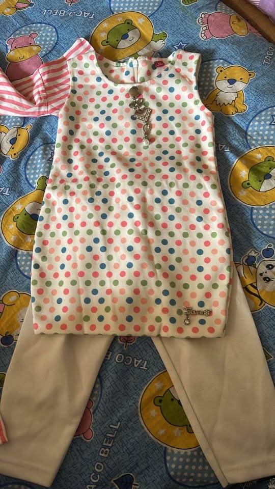 Gently worn Baby girl dresses 12-24 months - photo 3