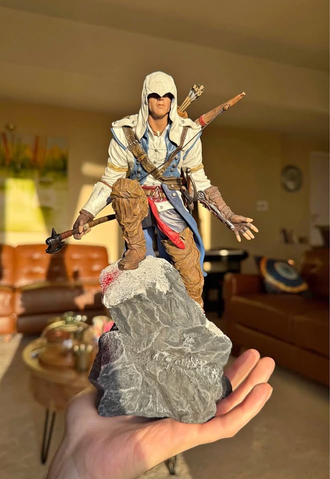 Assassin’s Creed 3 Collector’s Edition Statue