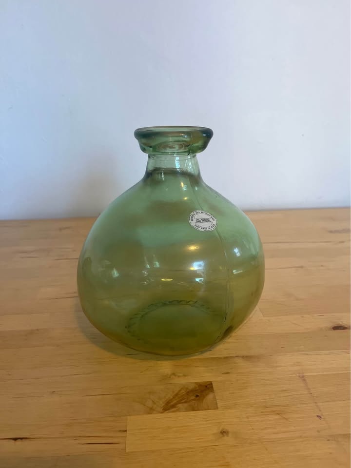 3 Green Glass Jugs/Vases - photo 3