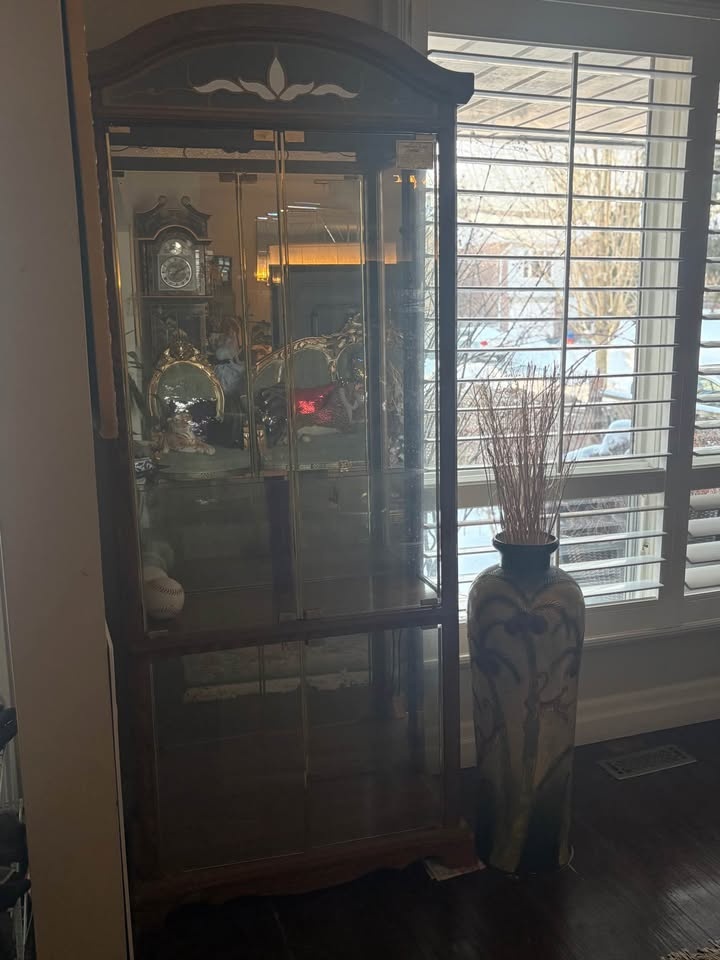 Vintage Ashley Furniture Wood Curio Cabinet - photo 2