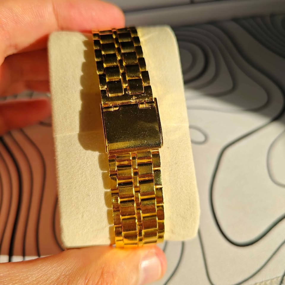 Golden Color Classic Digital Watch - photo 4