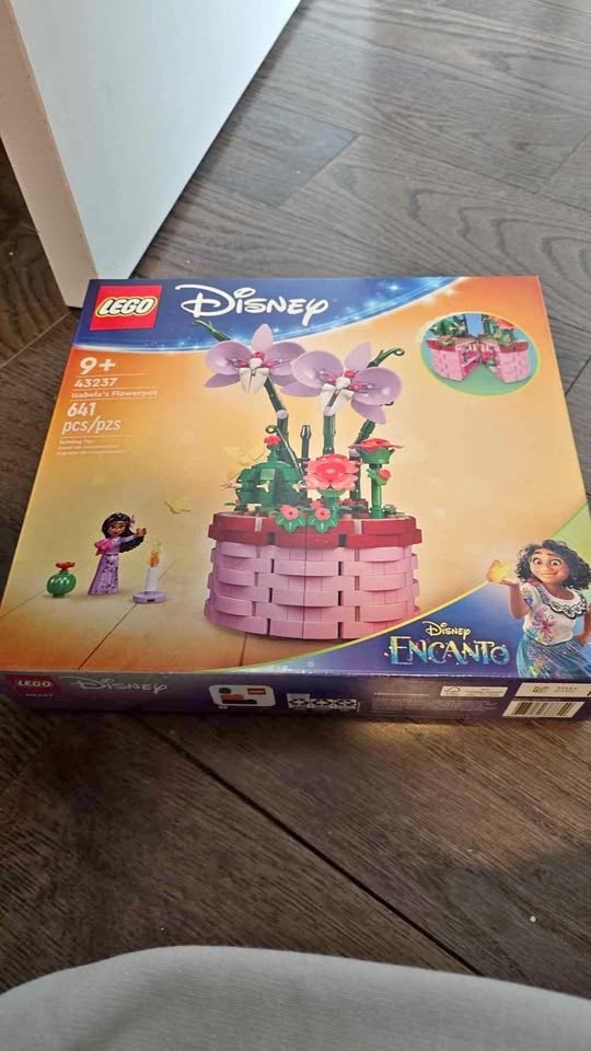 Lego Disney Encanto Isabela Flowerpot