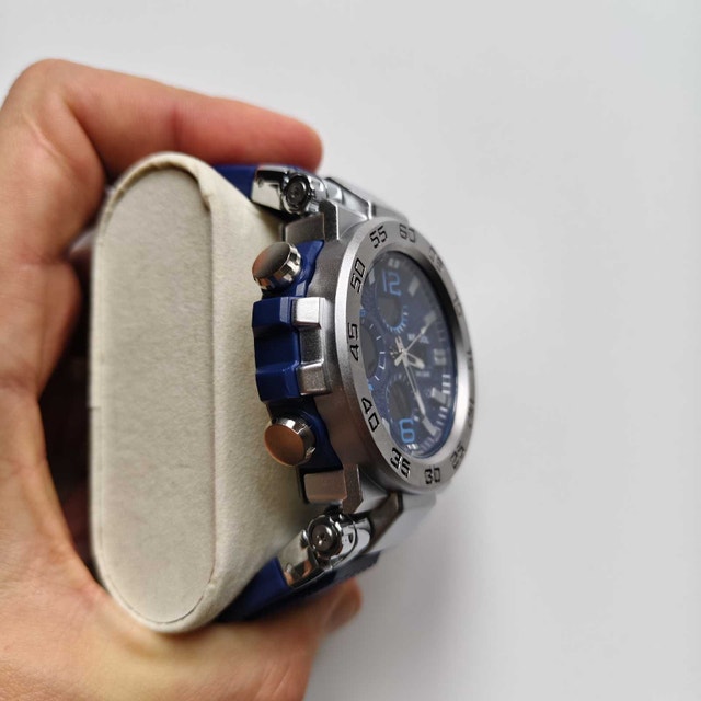 Big Metal Sport Watch⌚ with blue rubber strap - photo 4