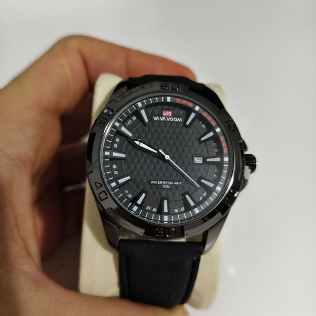 Classic Sport Casual Style Black Watch with soft black strap