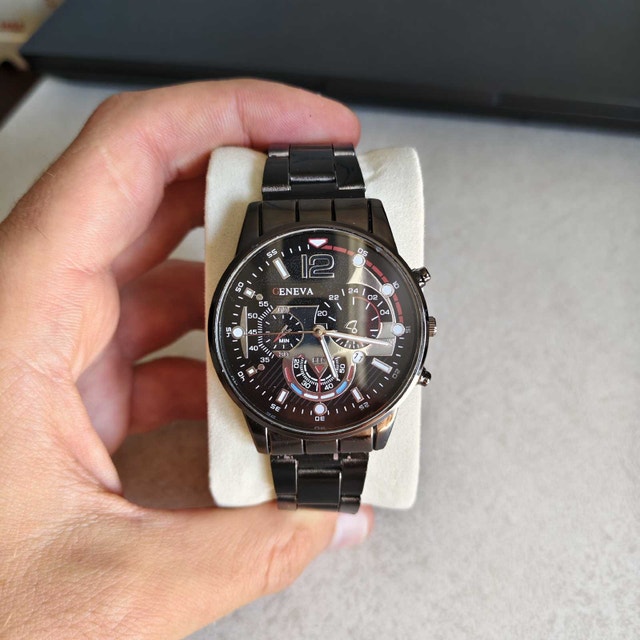 Black Stylish Slim Metal Watch