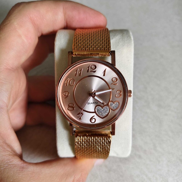 Lovely Rose Gold Hearts Women's Watch