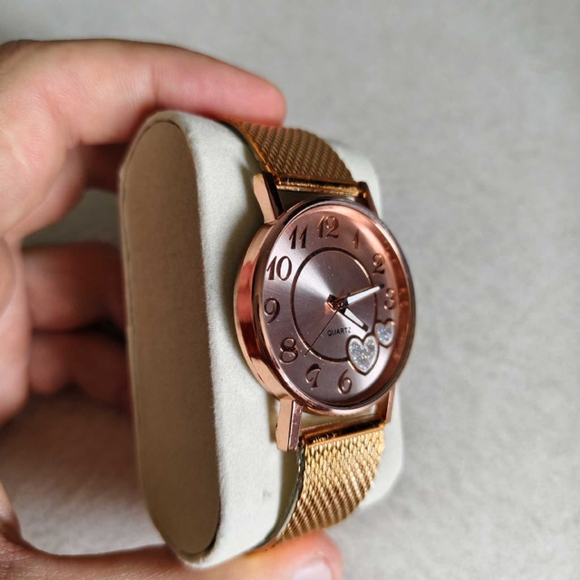 Lovely Rose Gold Hearts Women's Watch - photo 2
