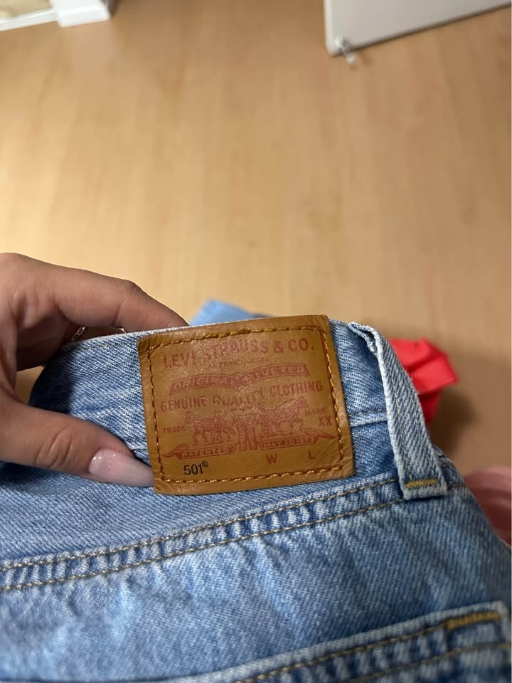 Levis womens jeans W25 L26 - photo 5