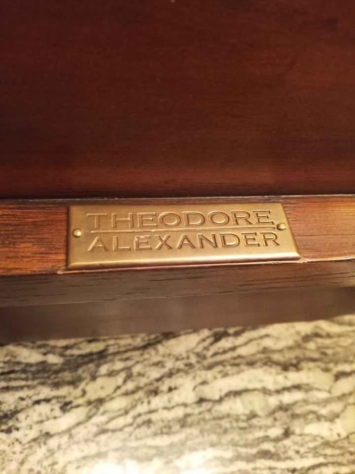 Vintage 3 Tier Accent Table - Theodore Alexander - photo 2