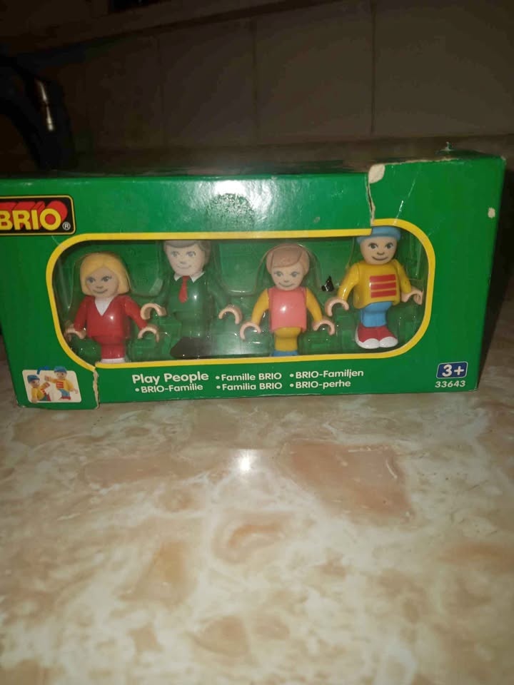 BRIO PLAY PEOPLE. Family 33643