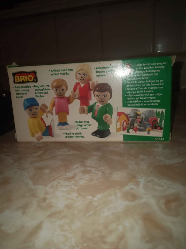 BRIO PLAY PEOPLE. Family 33643 - photo 2