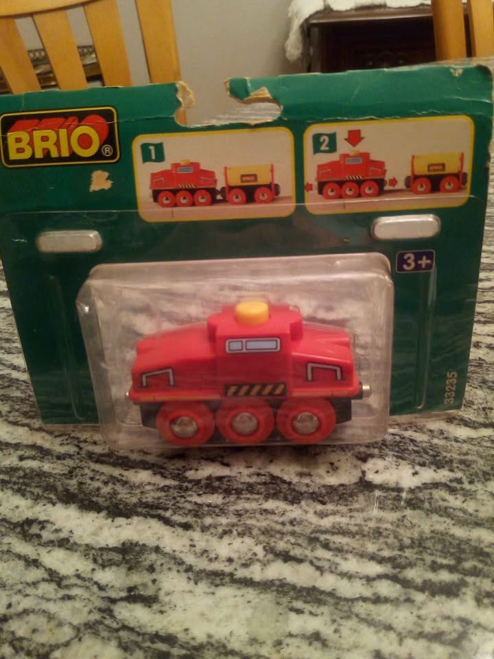 BRIO Push-Play Switching Engine - photo 2